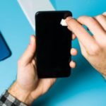 Coronavirus can also be spread by mobile phone, not only hands, phone will also have to be kept clean! Learn why and how